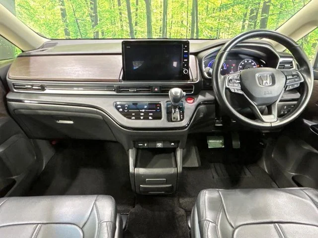 Honda ODYSSEY e:HEV アブソルート photo 2