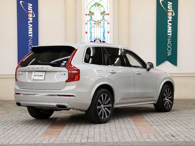 Volvo VOLVO XC90 B6　AWD　インスクリプション photo 3