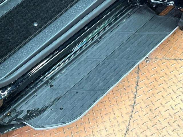 Toyota VOXY HYBRID S−Z photo 4