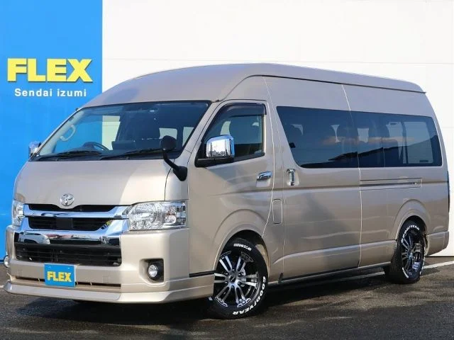 Toyota HIACE wagon 4WD グランドキャビン　スーパロングワイドHR 2022