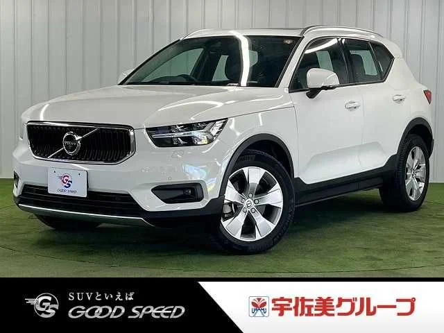 Volvo VOLVO XC40 B4　AWD　モメンタム 2021