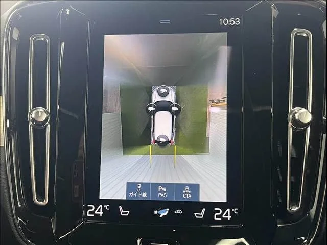 Volvo VOLVO XC40 B4　AWD　モメンタム photo 4