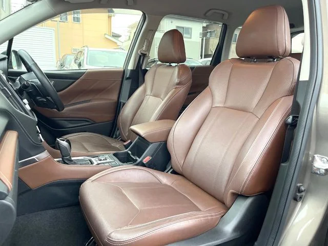 Subaru FORESTER アドバンス photo 3