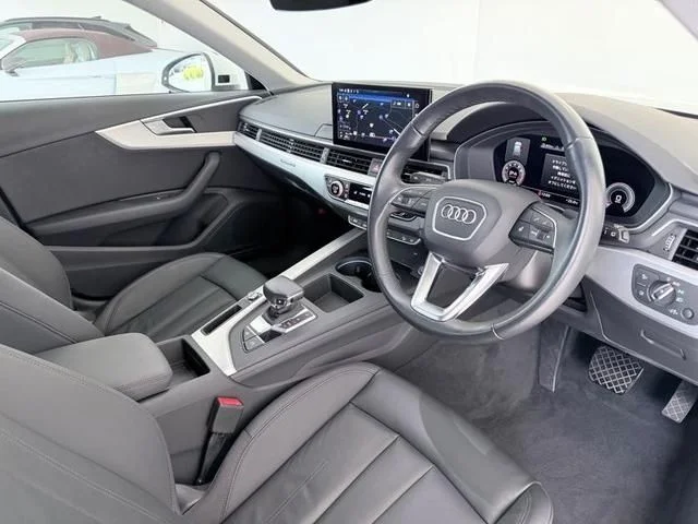 Audi AUDI A4 ALL ROAD QUATTRO ベースグレード photo 2