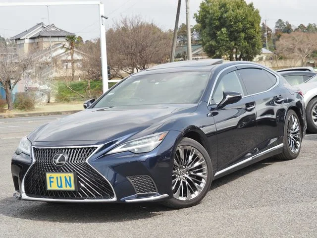 Toyota LEXUS LS500 4WD バージョンL 2023