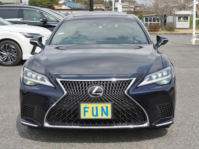 Toyota LEXUS LS500 4WD バージョンL photo 2