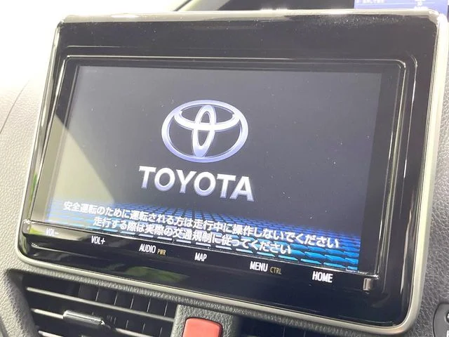 Toyota VOXY ZS　煌2 photo 3