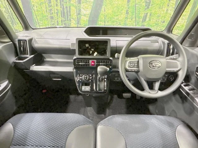 Daihatsu TANTO CUSTOM X photo 2