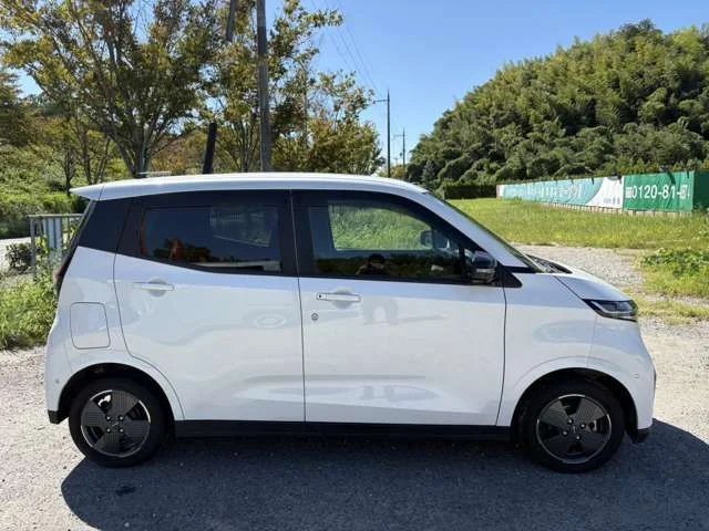 Nissan SAKURA X photo 4