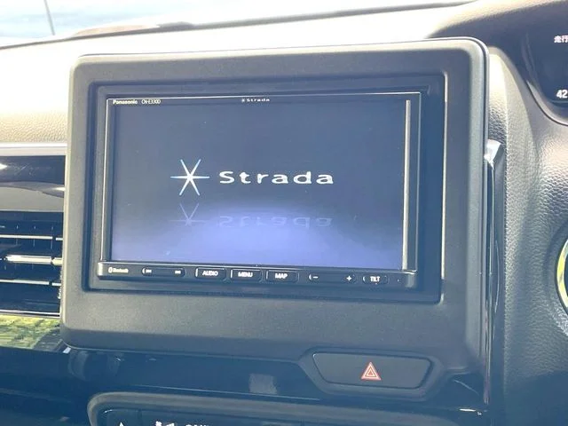 Honda N BOX CUSTOM L photo 4