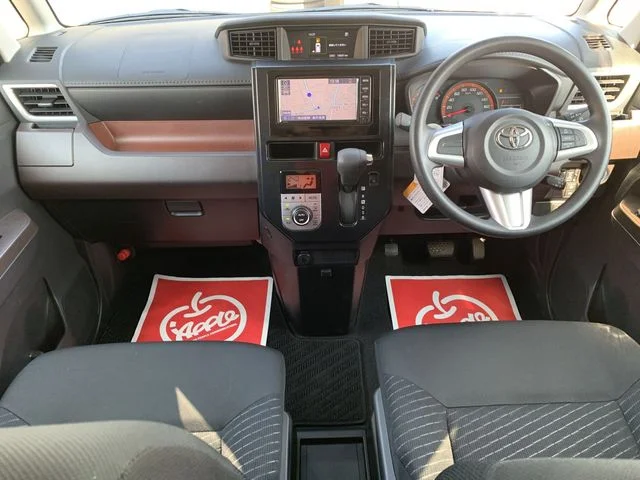 Toyota ROOMY G photo 2