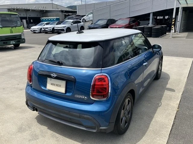 Bmw MINI COOPER D ベースグレード photo 3