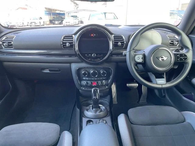 Bmw MINI CLUBMAN ジョンクーパーワークス photo 2