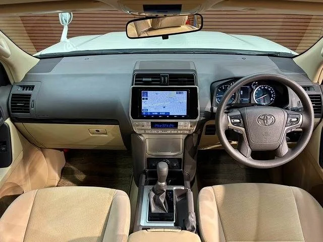 Toyota LANDCRUISER PRADO TX photo 2