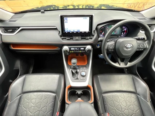 Toyota RAV4 4WD アドベンチャー photo 2