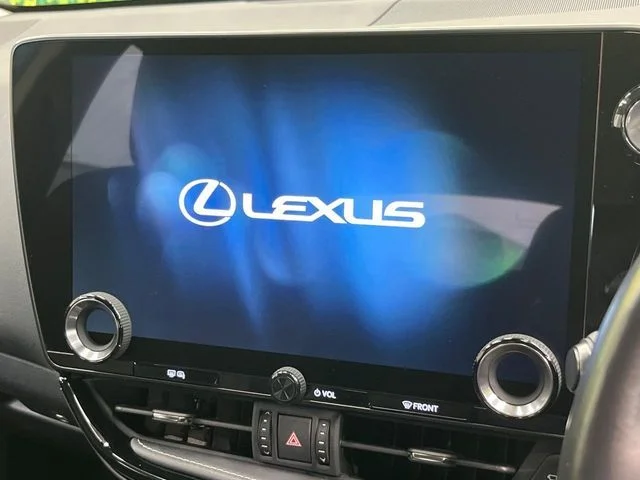 Toyota LEXUS NX350h バージョンL photo 4