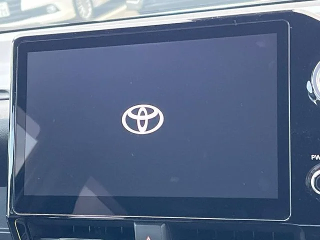 Toyota VOXY HYBRID S−G photo 4