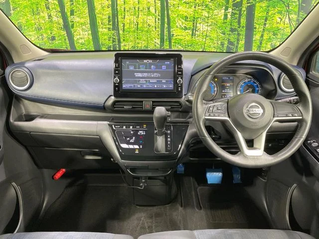 Nissan DAYZ ハイウェイスターG　ターボ photo 2