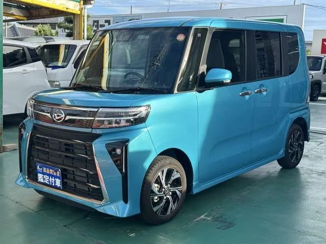 Daihatsu TANTO CUSTOM X photo 3