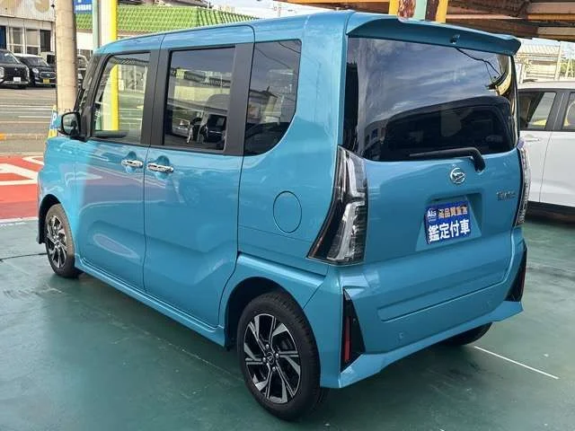 Daihatsu TANTO CUSTOM X photo 4