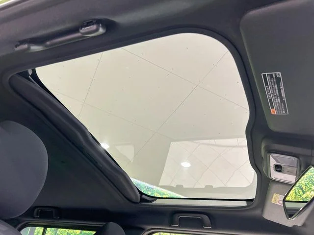 Daihatsu TAFT Gターボ　ダーククロムベンチャー photo 3