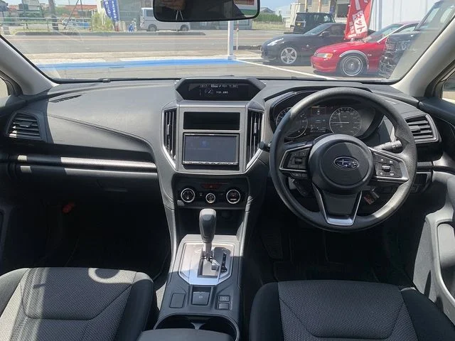Subaru IMPREZA SPORT 4WD 1．6i−L　アイサイト photo 3