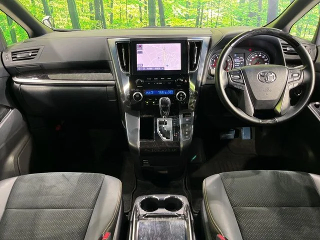 Toyota ALPHARD 4WD S　タイプゴールド photo 2