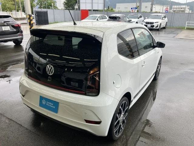 Volkswagen VOLKSWAGEN up! GTI photo 3