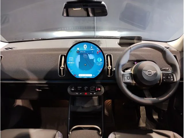 Bmw MINI COUNTRYMAN D photo 2