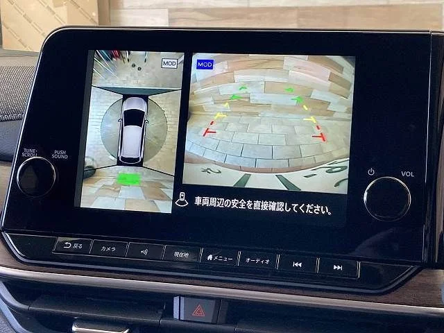 Nissan AURA G photo 4