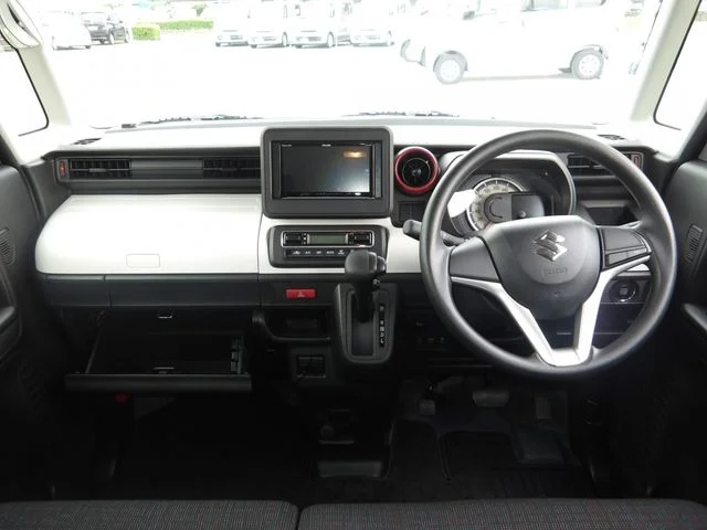 Suzuki Spacia ハイブリッドG photo 2