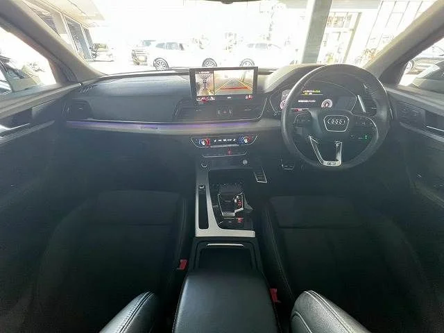 Audi AUDI Q5 40　TDI　クワトロ　Sライン photo 2
