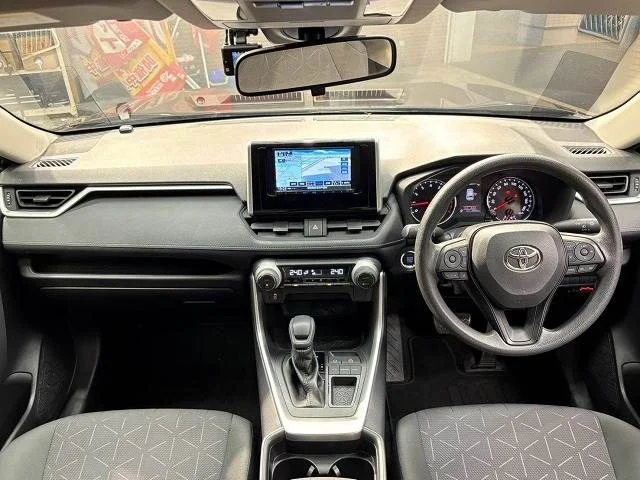 Toyota RAV4 2WD X photo 2