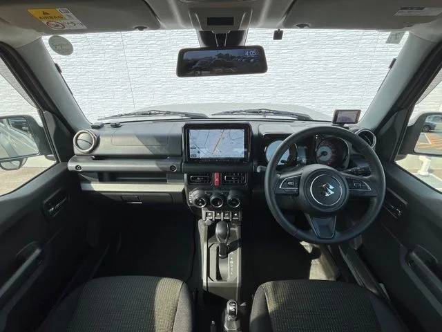 Suzuki JIMNY SIERRA JC photo 2