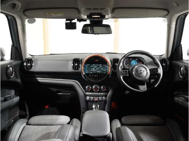 Bmw MINI COOPER D CROSSOVER ベースグレード photo 3