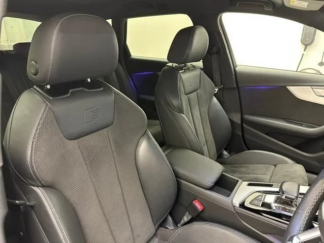 Audi AUDI A4 AVANT 35　TDI　Sライン photo 4