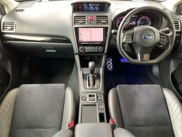 Subaru LEVORG 2．0STIスポツアイサイトブラックセレ photo 2