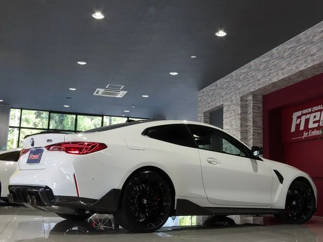 Bmw BMW M4 コンペティション　M　xDrive photo 3