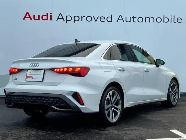 Audi AUDI A3 Sedan 30　TFSI　Sライン photo 3