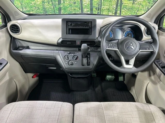 Mitsubishi eK WAGON M photo 2