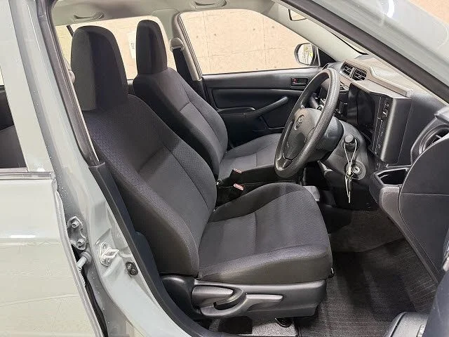 Toyota PROBOX van HYBRID DX　コンフォート photo 4