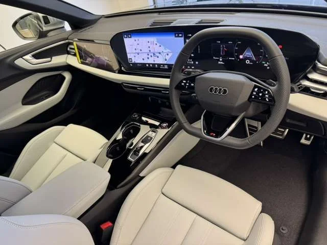 Audi AUDI S5 Sedan ベースグレード photo 2