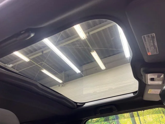 Daihatsu TAFT Gターボ　ダーククロムベンチャー photo 3