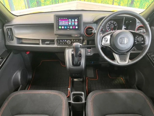 Honda N-ONE RS photo 2