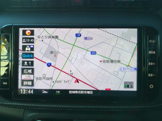 Nissan KICKS X photo 4