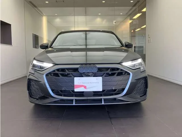 Audi AUDI A3 Sedan 30　TFSI　Sライン photo 3