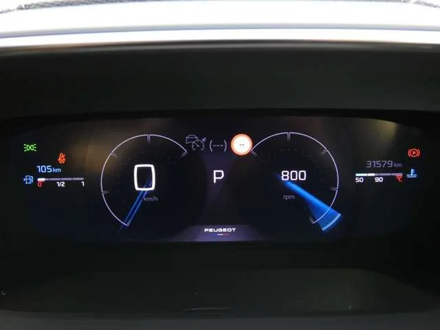 Peugeot PEUGEOT 2008 GT　ブルーHDi photo 4