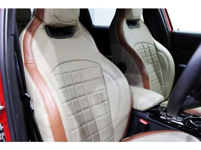 Bmw MINI CLUBMAN ジョンクーパーワークス photo 3