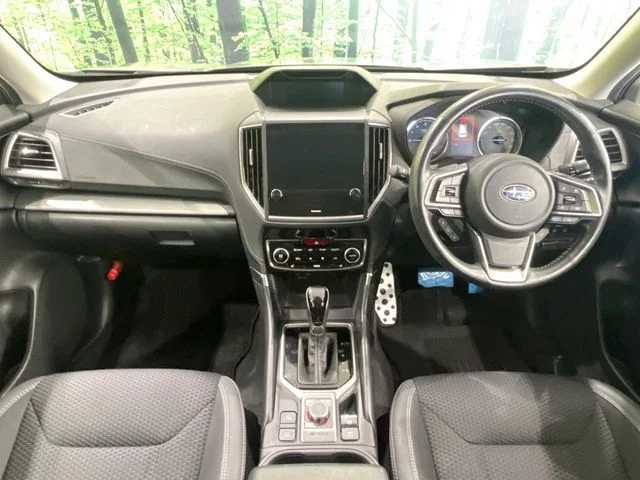 Subaru FORESTER アドバンス photo 2