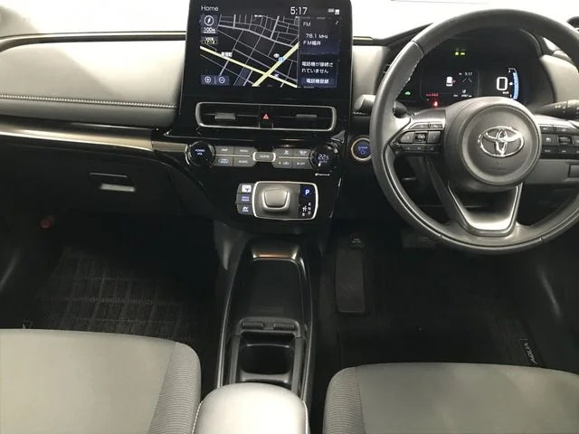 Toyota AQUA Z photo 4